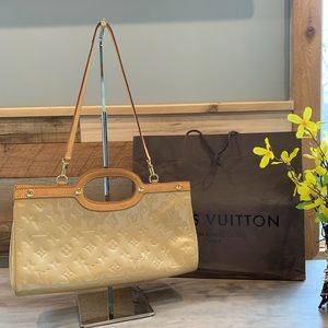 LOUIS VUITTON Noisette Roxbury Drive Bag